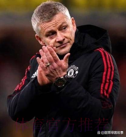 在索尔斯克亚与贝拉达和威尔科克斯会谈后，卡里克表示对担任曼联助理教练一职持开放态度。